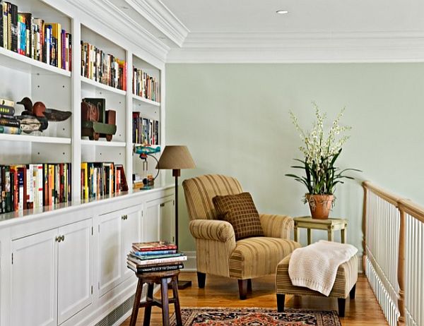 book-nook-balcony
