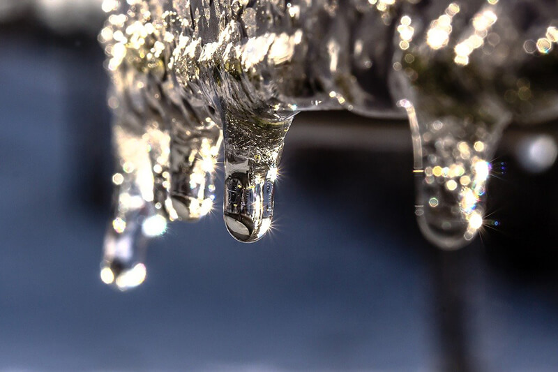 Frozen Water Pipe fix a frozen pipe