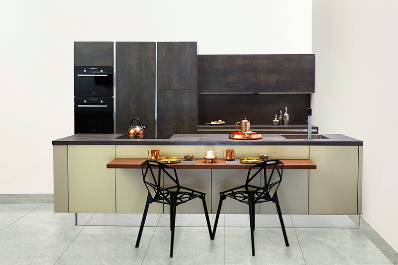 Image by Saviesa on Pexels modern kitchen