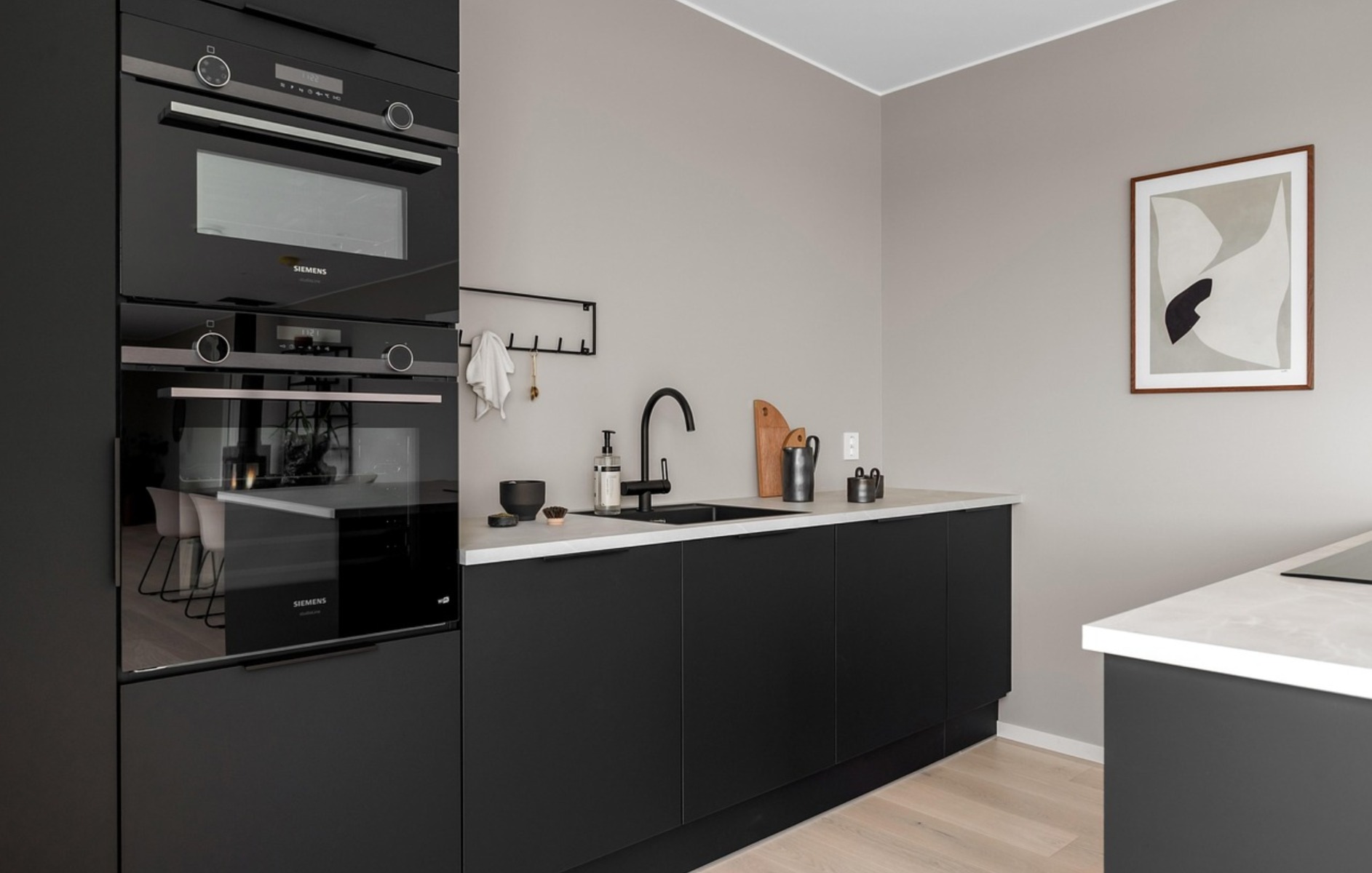 Modern Matte Black Tapware